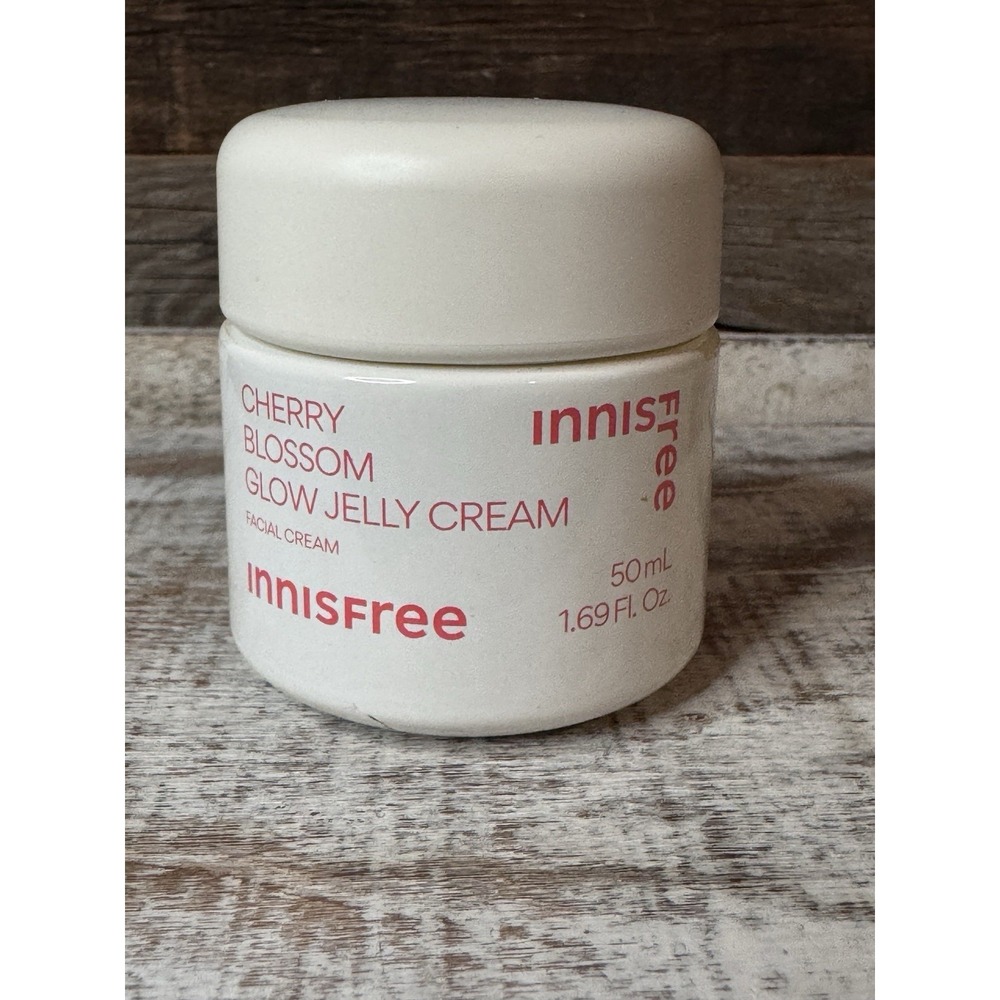Innisfree‎ Cherry Blossom Glow Jelly Cream – 1.69 fl oz / 50 ml